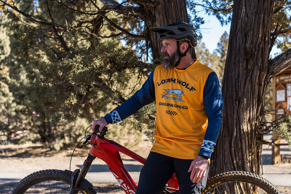 Wolf discount cycling jersey